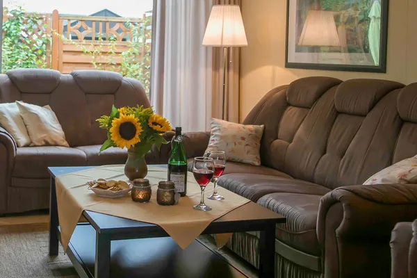 Bäke A – Wohnzimmer, Ferienwohnung in Bad Zwischenahn