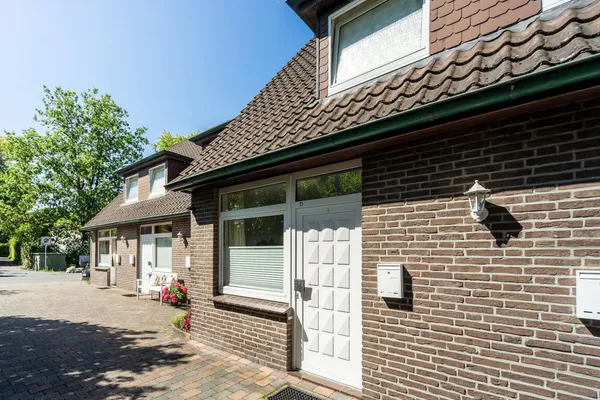 Bäke B – Hauptansicht, Ferienwohnung in Bad Zwischenahn