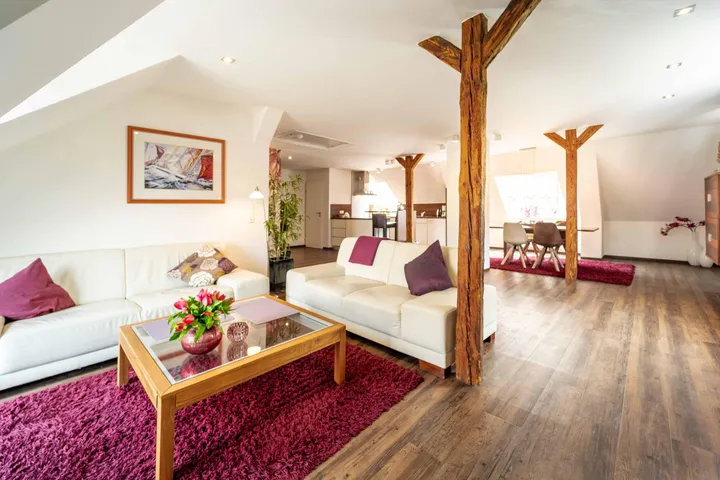 Grand Superior – Wohnzimmer, Ferienwohnung in Bad Zwischenahn