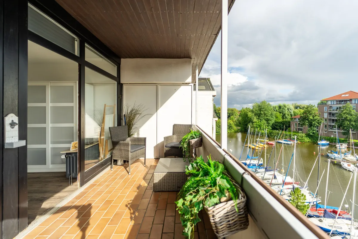 Windflüchter – Balkon, Ferienwohnung in Bad Zwischenahn