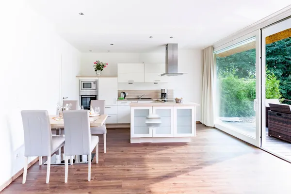 Sonnenglut – Küche / Küchenzeile, Ferienwohnung in Bad Zwischenahn