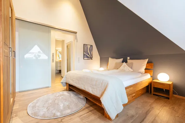 Himmelsträumer – Schlafzimmer, Ferienwohnung in Bad Zwischenahn