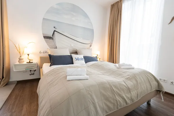 Haus Wasser – Schlafzimmer, Ferienwohnung in Bad Zwischenahn